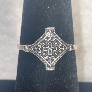 Intricate Floral Filigree Silver Ring